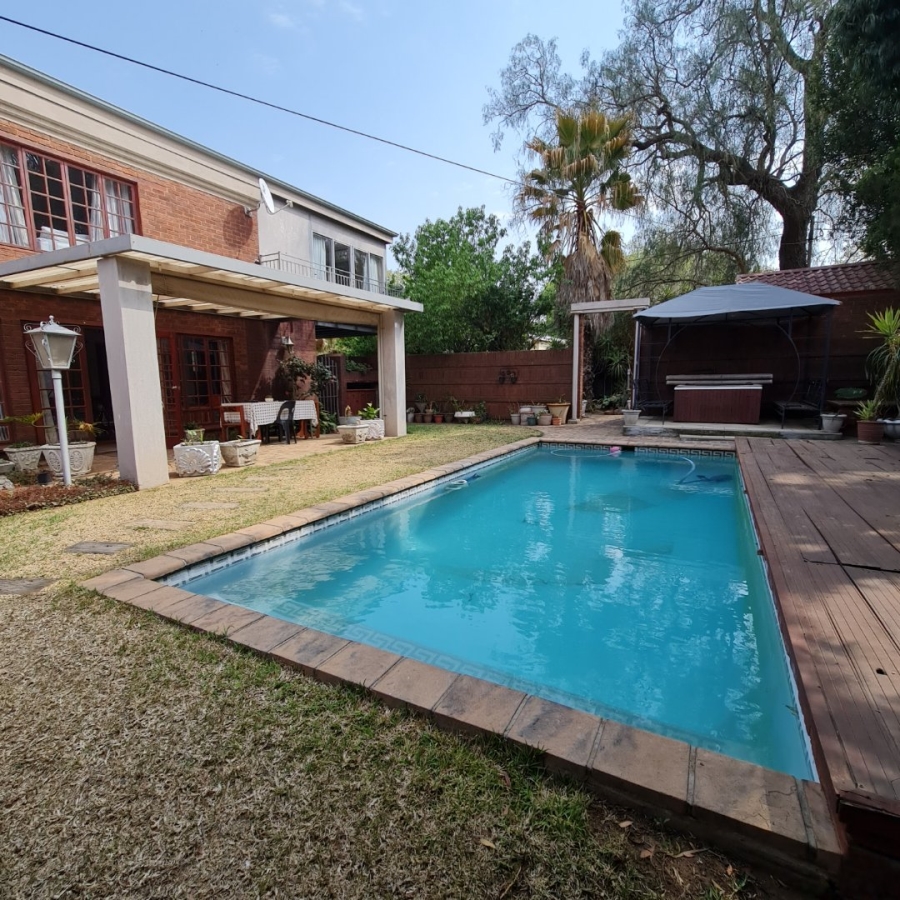 6 Bedroom Property for Sale in Sasolburg Free State